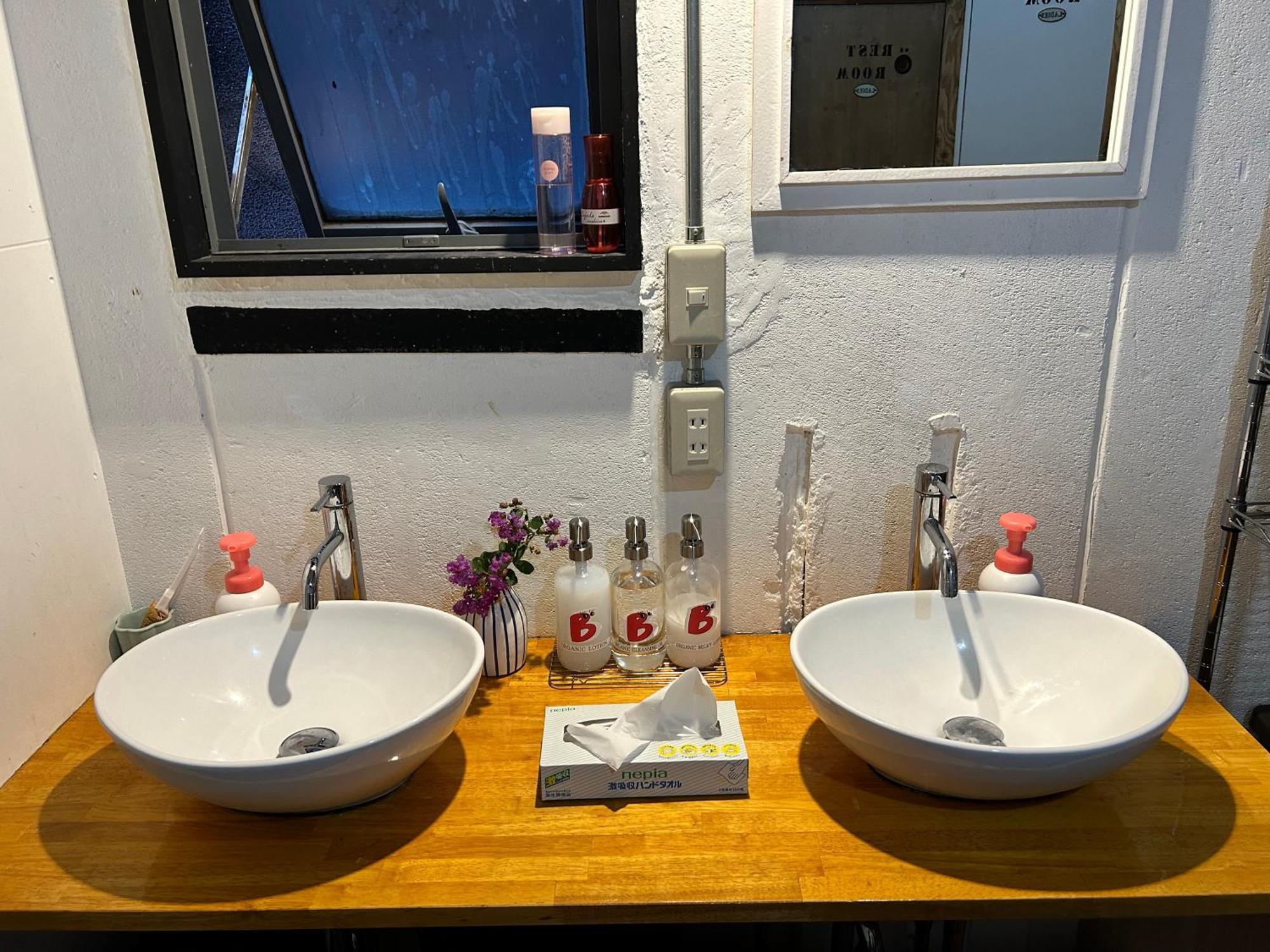 Hostel Bedgasm Tōkyō Extérieur photo